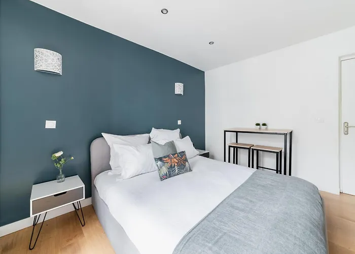Imhost 6 - Charming Appartement Batignolles